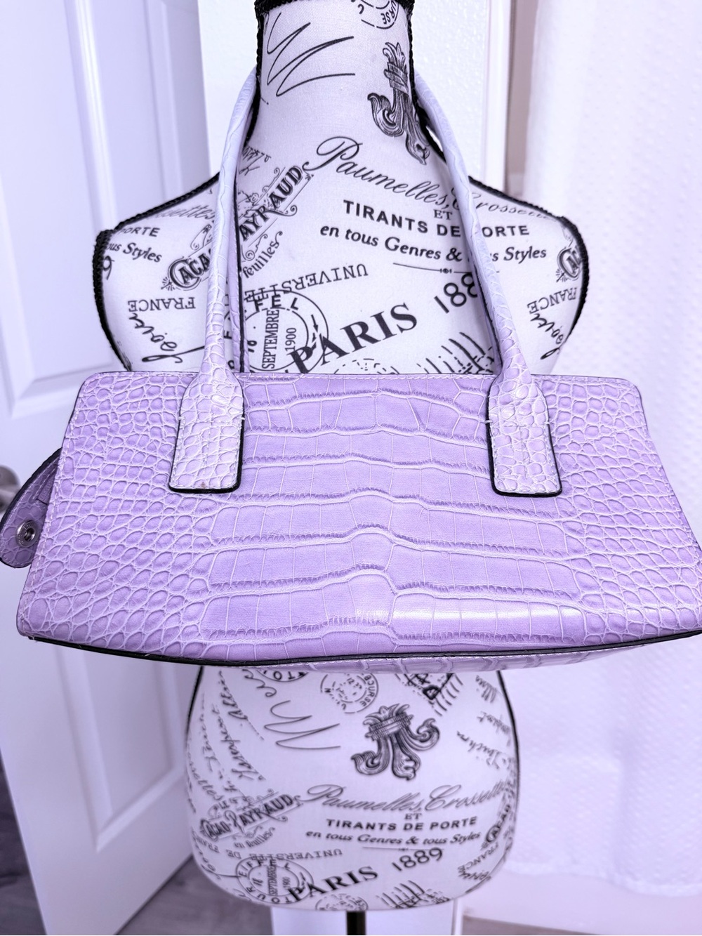 Tommy Hilfiger Lavender Croc-Embossed Shoulder Bag - Women